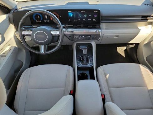 Certified 2025 Hyundai Kona SEL FWD image 16