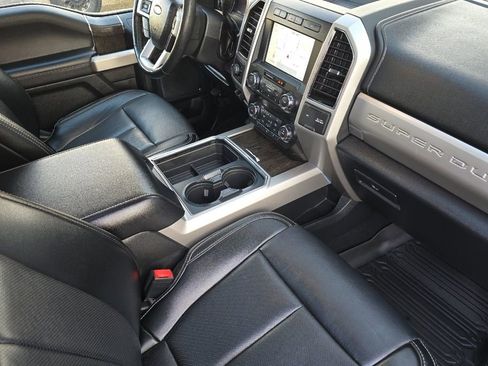 Used 2021 Ford F350 Lariat w/ Lariat Ultimate Package image 14