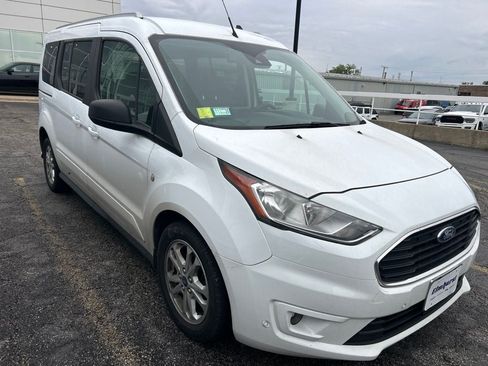 Used 2019 Ford Transit Connect XLT FWD image 3