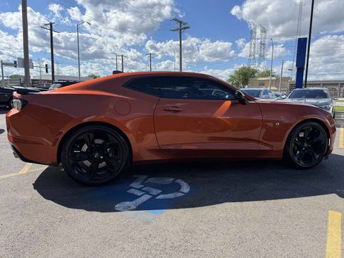 Used 2022 Chevrolet Camaro SS RWD image 4