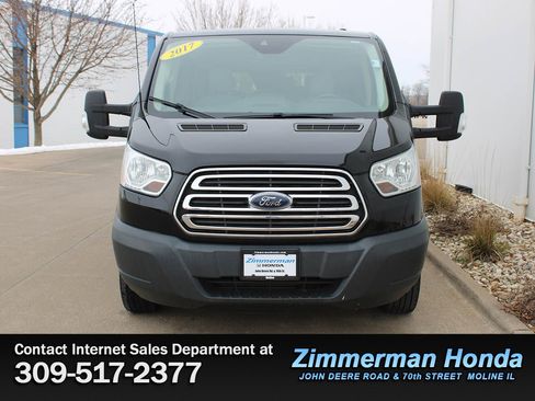 Used 2017 Ford Transit 150 XLT image 4
