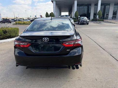Certified 2024 Toyota Camry SE image 6