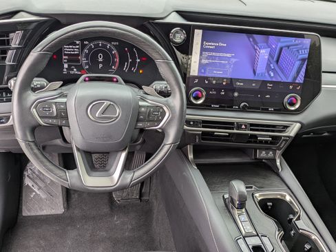 Used 2024 Lexus RX 350 Premium w/ Convenience Package FWD image 18