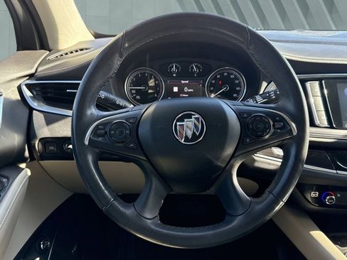 Used 2021 Buick Enclave Essence w/ Sound and Sites Package image 11