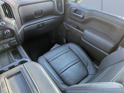 Used 2022 GMC Sierra 1500 Denali image 17