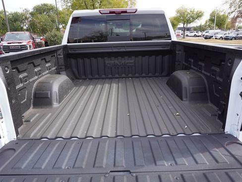 New 2026 GMC Sierra 1500 AT4X image 8