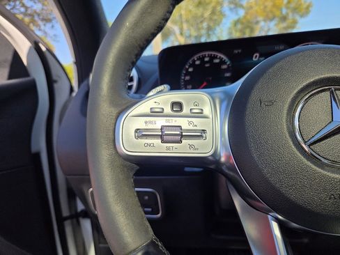 Used 2022 Mercedes-Benz GLA 35 AMG AMG GLA 35 image 22