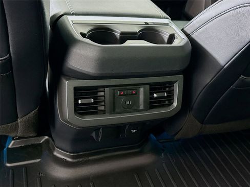 Used 2023 Ford F250 Lariat w/ Lariat Ultimate Package image 20