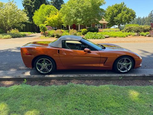 Used 2008 Chevrolet Corvette Convertible RWD image 11