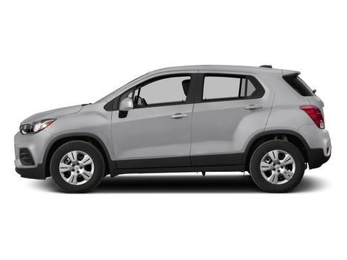Used 2017 Chevrolet Trax LS FWD image 6