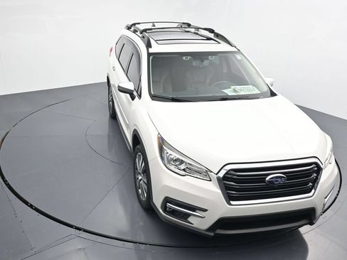 Used 2019 Subaru Ascent Touring AWD/4WD image 33