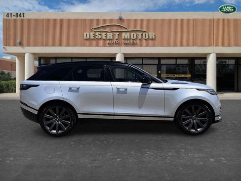 Used 2018 Land Rover Range Rover Velar R-Dynamic HSE AWD/4WD image 4