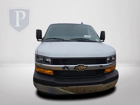 New 2025 Chevrolet Express 3500 w/ Power Convenience Package image 13