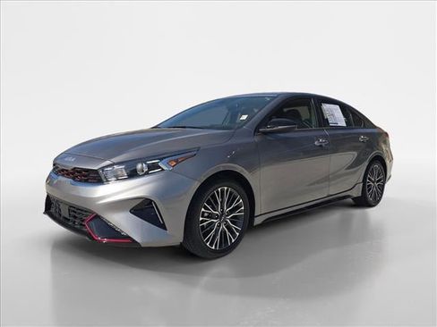 Used 2024 Kia Forte GT-Line image 7