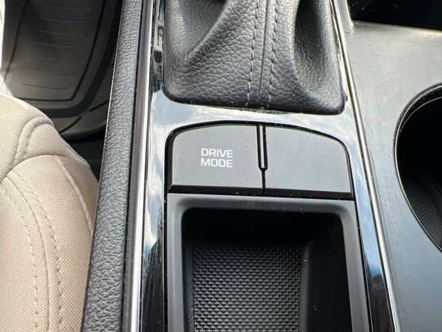 Used 2016 Hyundai Sonata SE FWD image 22
