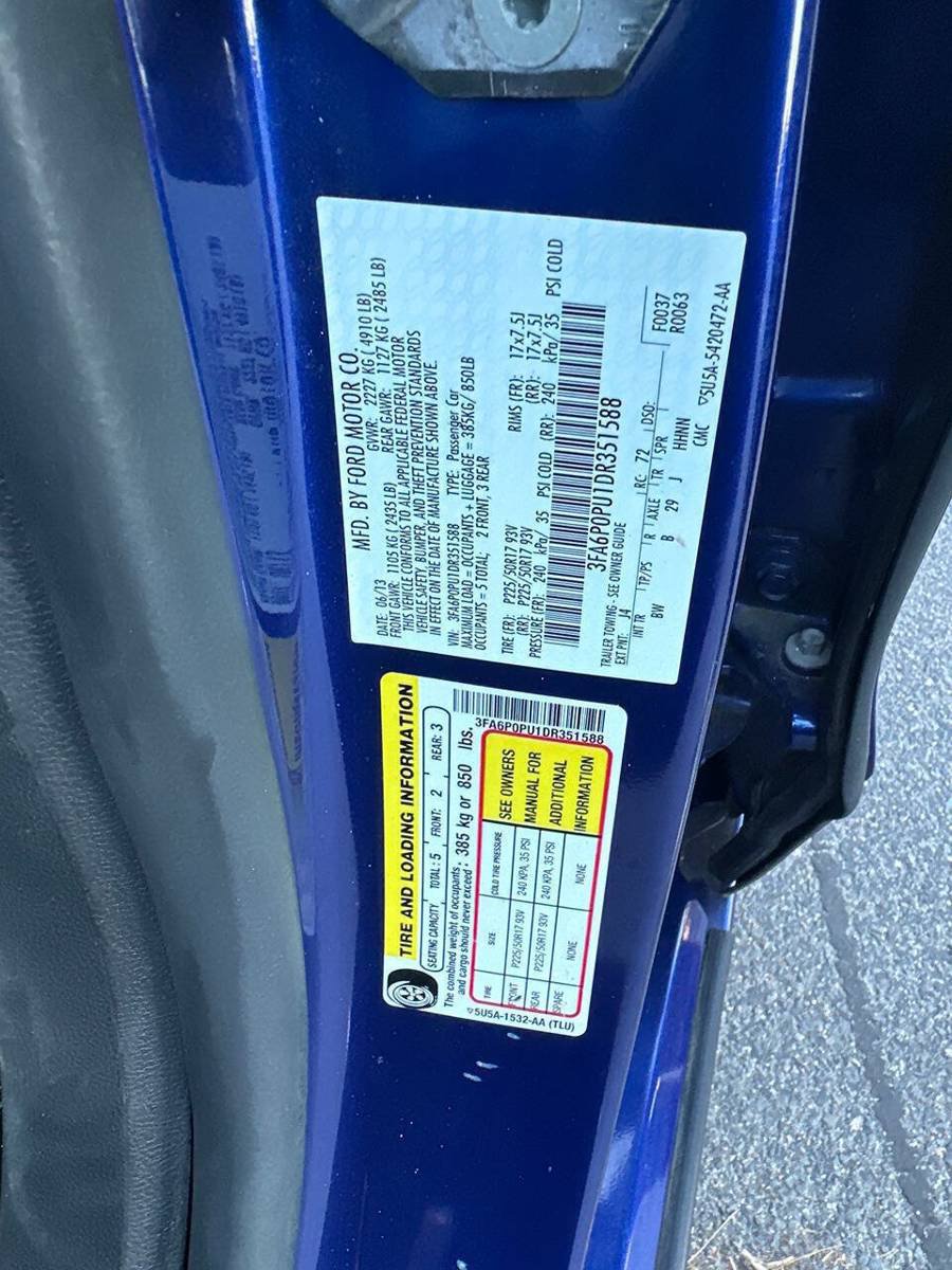 Used 2013 Ford Fusion Energi SE FWD image 7