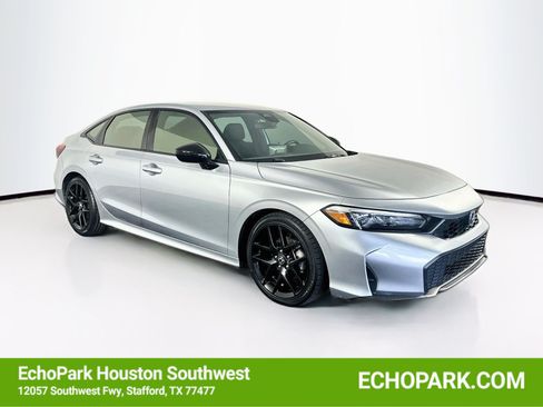 Used 2025 Honda Civic Sport image 1