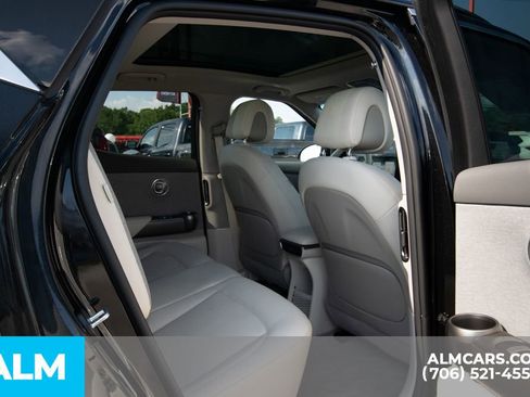 Used 2024 Genesis GV60 RWD image 19