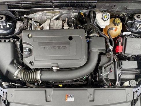 Used 2021 Buick Envision Avenir image 9