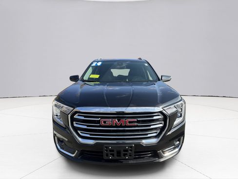Used 2024 GMC Terrain SLT w/ Infotainment Package II AWD/4WD image 9