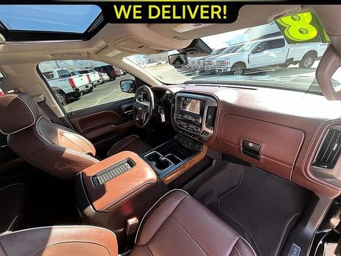 Used 2018 Chevrolet Silverado 1500 High Country AWD/4WD image 21