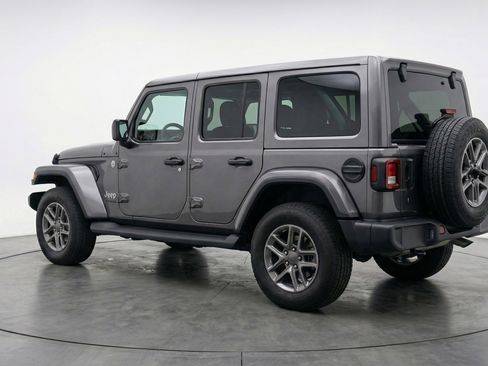 Used 2025 Jeep Wrangler Unlimited Sport AWD/4WD image 6