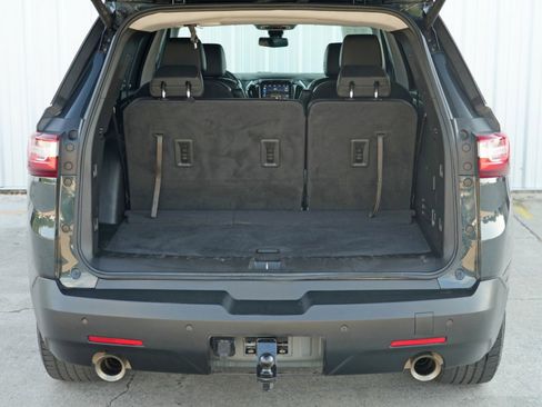 Used 2020 Chevrolet Traverse RS image 9