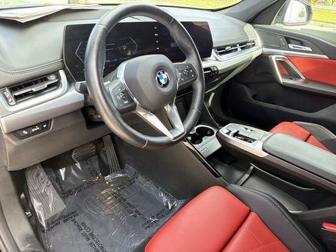 Used 2025 BMW X1 xDrive28i AWD/4WD image 23