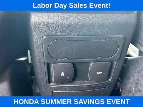 Used 2023 Ford Explorer XLT w/ Equipment Group 202A RWD image 17