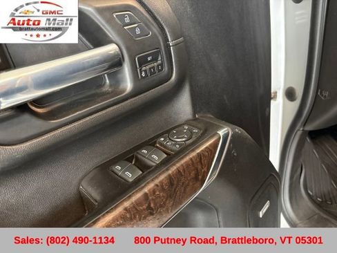 Used 2020 GMC Sierra 3500 Denali w/ Denali Ultimate Package image 13