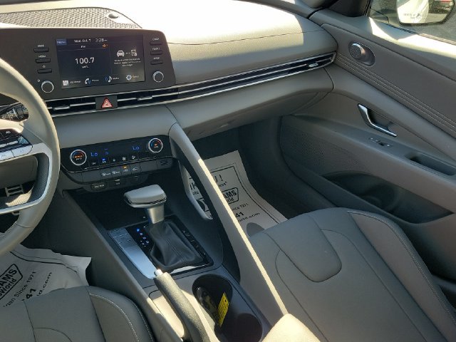 Certified 2026 Hyundai Elantra Sport FWD image 27