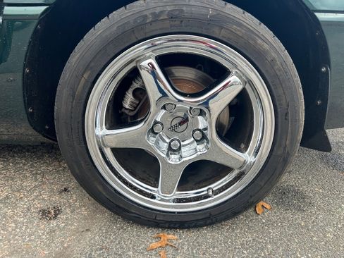 Used 1996 Chevrolet Corvette Convertible image 34