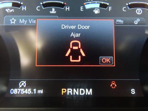 Used 2020 Ford F150 Lariat w/ Equipment Group 502A Luxury AWD/4WD image 15