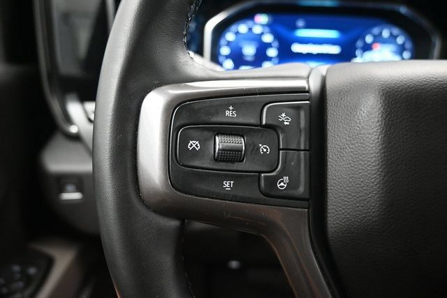 Used 2024 Chevrolet Silverado 2500 ZR2 w/ Technology Package AWD/4WD image 11