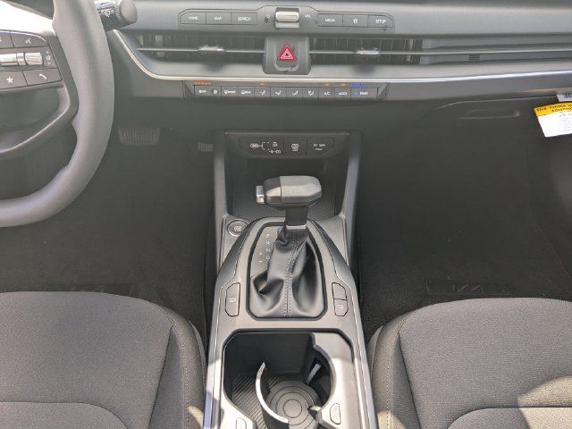 New 2026 Kia K4 FWD image 20