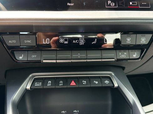 Certified 2025 Audi A3 2.0T Premium Plus w/ Premium Plus Package AWD/4WD image 32
