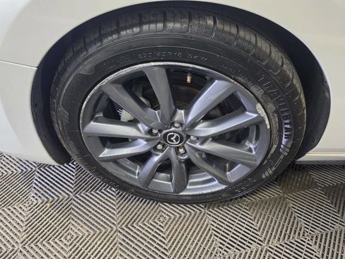 Used 2020 MAZDA MAZDA3 Hatchback FWD image 25