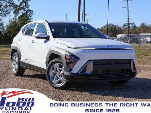 New 2026 Hyundai Kona SE image 1