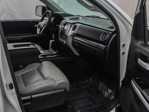 Used 2021 Toyota Tundra SR5 w/ SR5 Leather Package AWD/4WD image 25