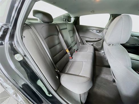 Certified 2022 Chevrolet Malibu LT image 29