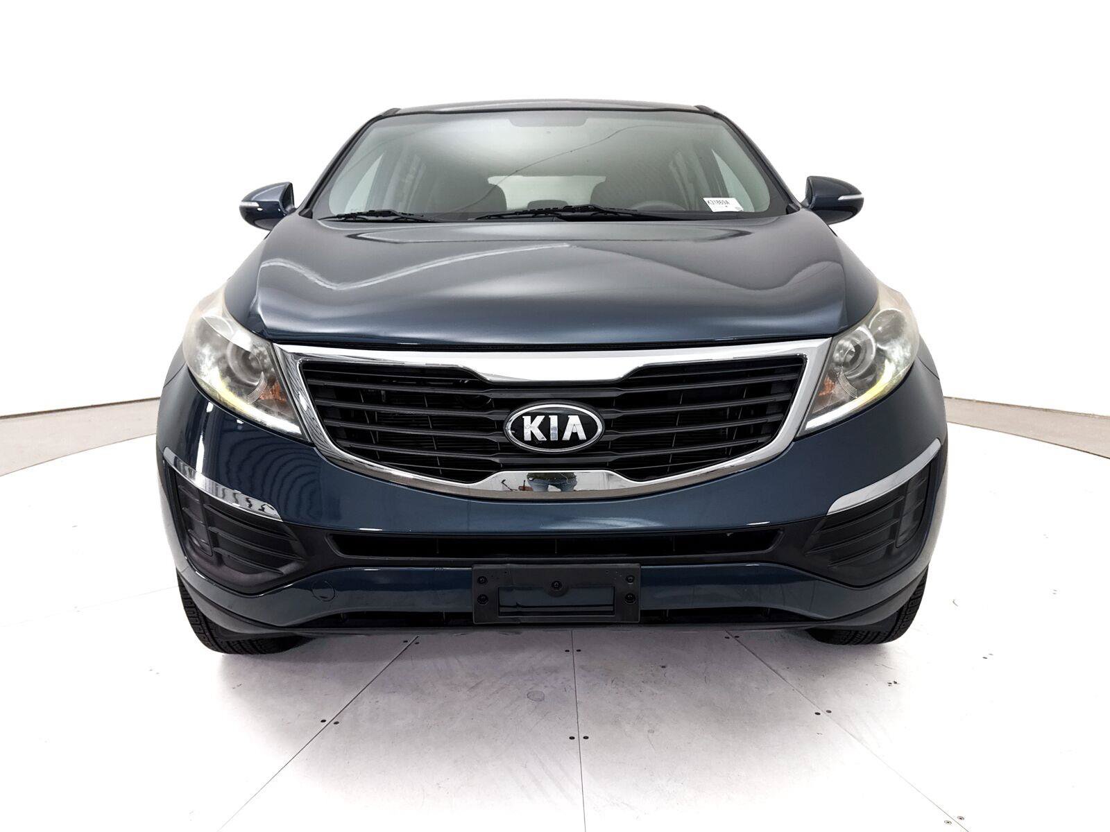 Used 2013 Kia Sportage LX FWD image 2