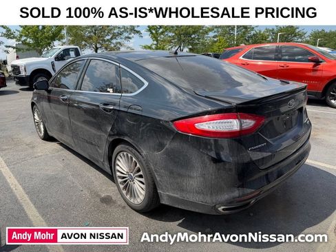 Used 2016 Ford Fusion Titanium FWD image 3