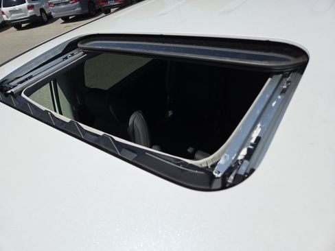 New 2026 Honda Odyssey EX-L image 3