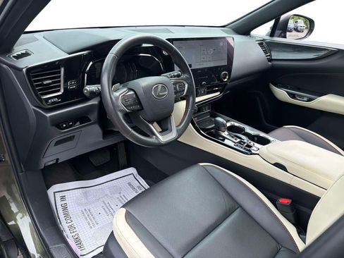 Used 2023 Lexus NX 350 AWD image 12