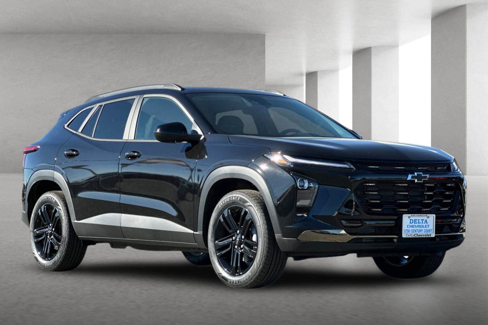 New 2026 Chevrolet Trax ACTIV w/ Driver Confidence Package FWD image 1