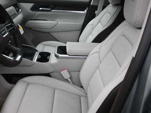 New 2026 GMC Terrain Denali image 13