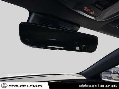 Used 2025 Toyota Crown Signia AWD/4WD image 34