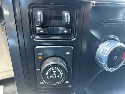 Used 2023 Ford F150 Lariat image 23