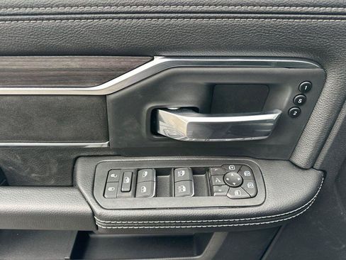 New 2026 RAM 3500 Laramie AWD/4WD image 11