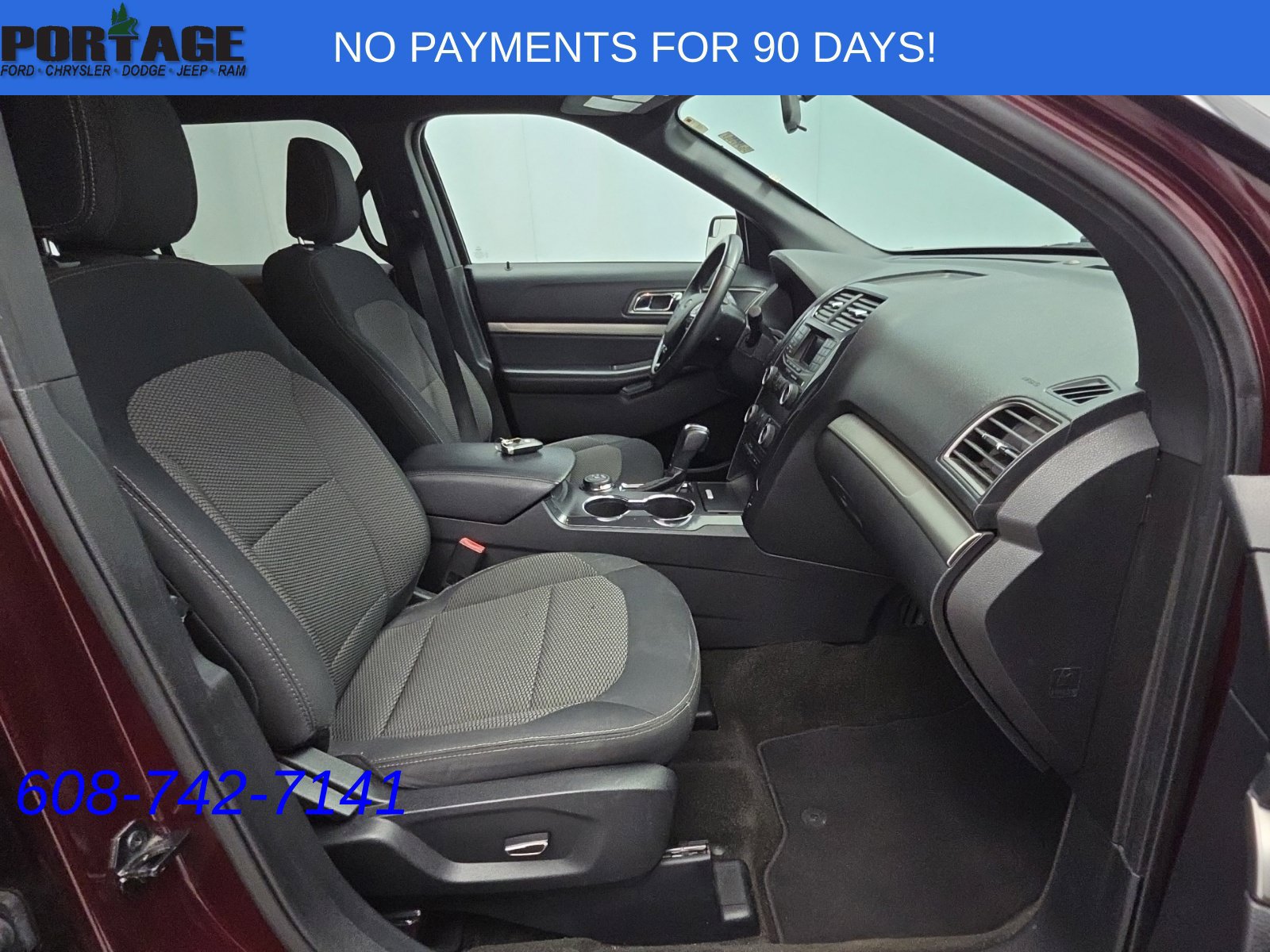 Used 2018 Ford Explorer XLT AWD/4WD image 41